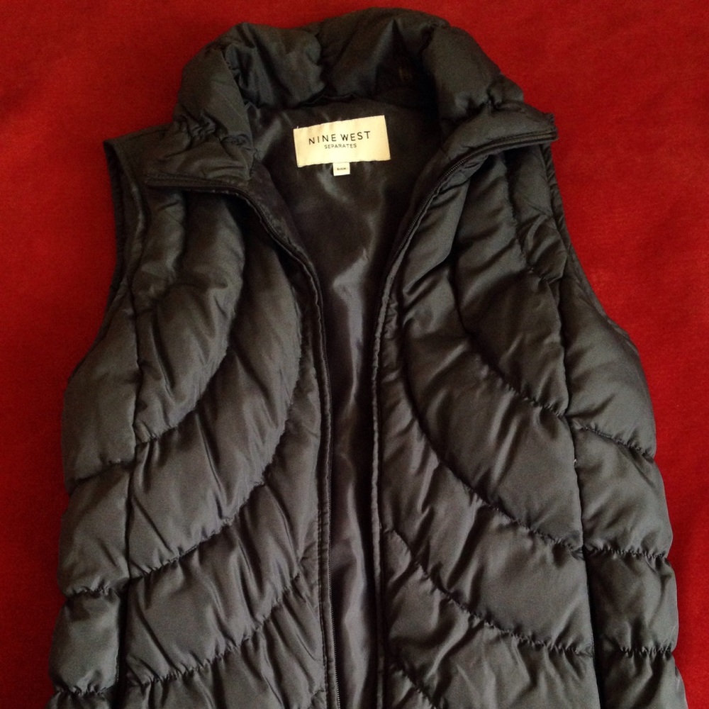 🍂☃️2 for $15!☃️🍂Nine West Separates Puffed Vest